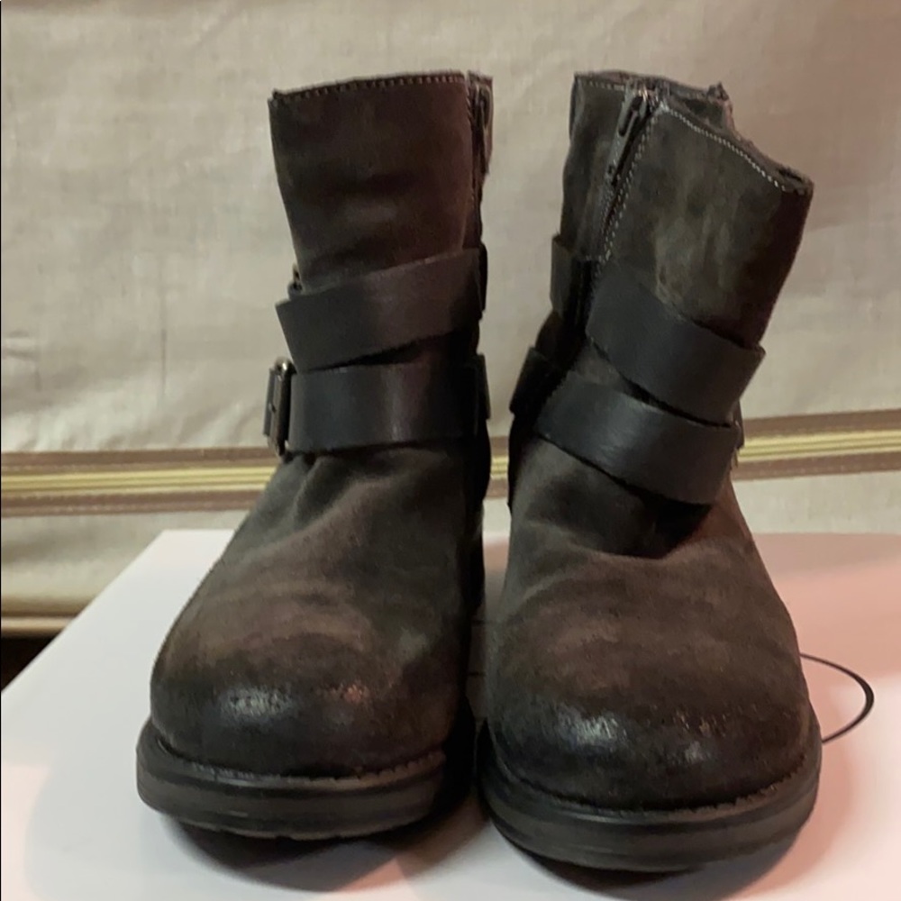 Steve Madden Suede Bootie